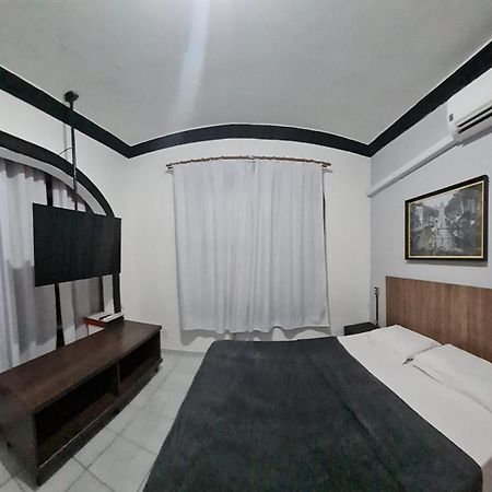 Pousada - Aqui Hostel Bragança Paulista Buitenkant foto