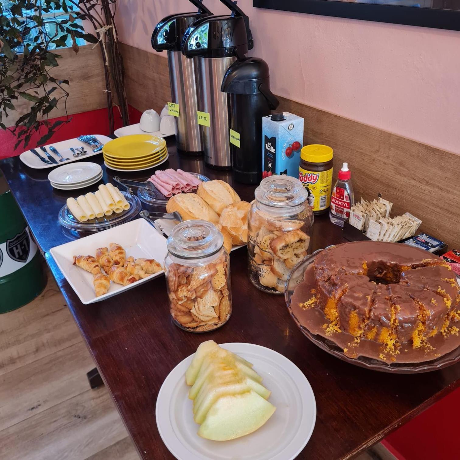 Pousada - Aqui Hostel Bragança Paulista Buitenkant foto